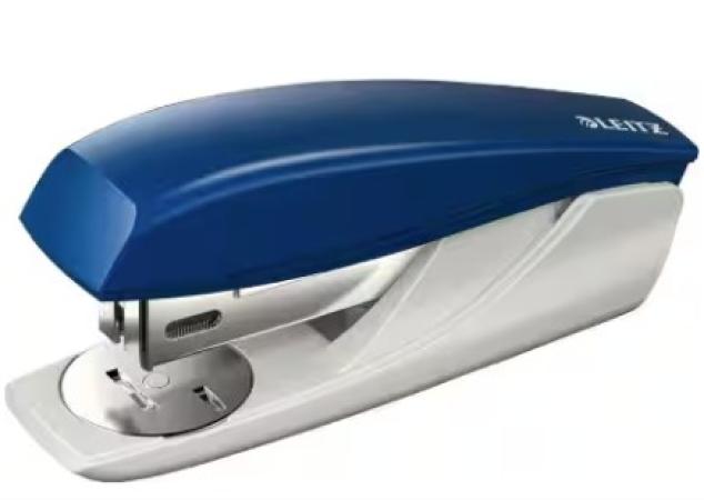 nietmachine plastic leitz 5501 blauw 25 blad